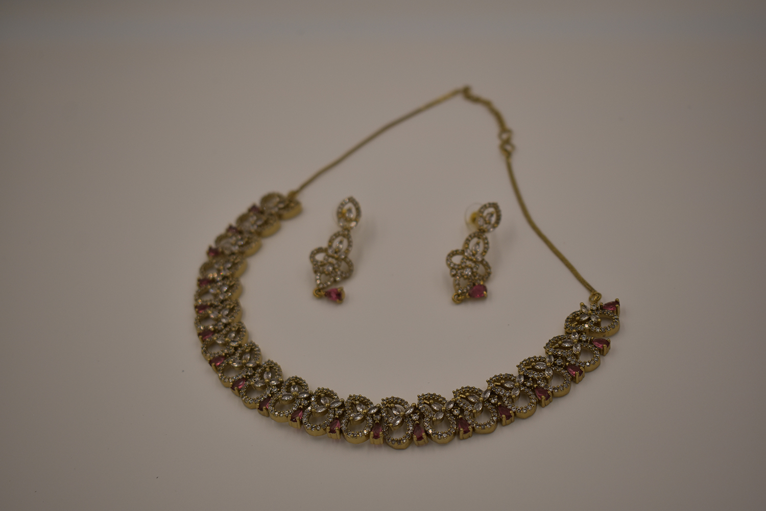 Marquise vine necklace