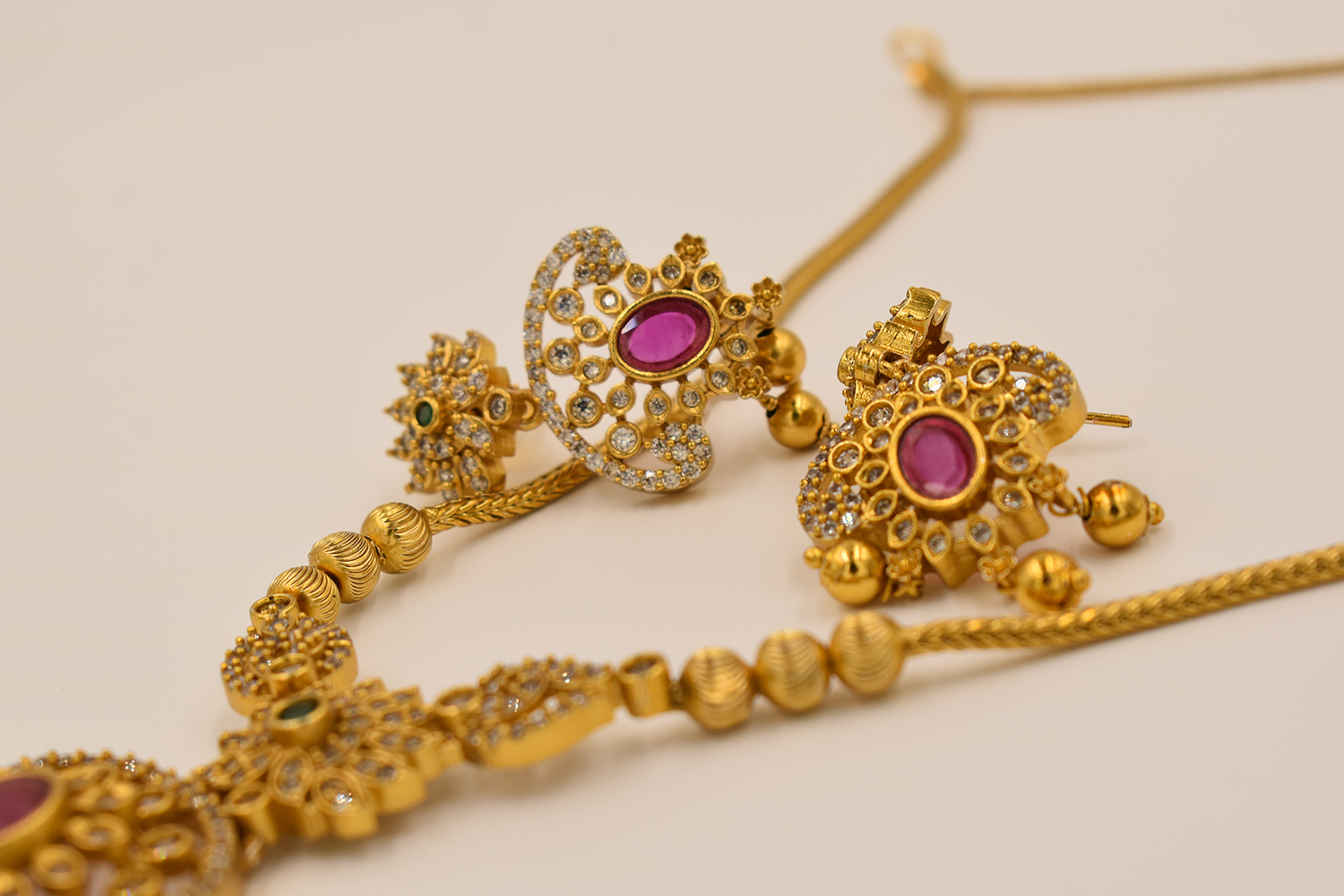 Pearl heritage necklace