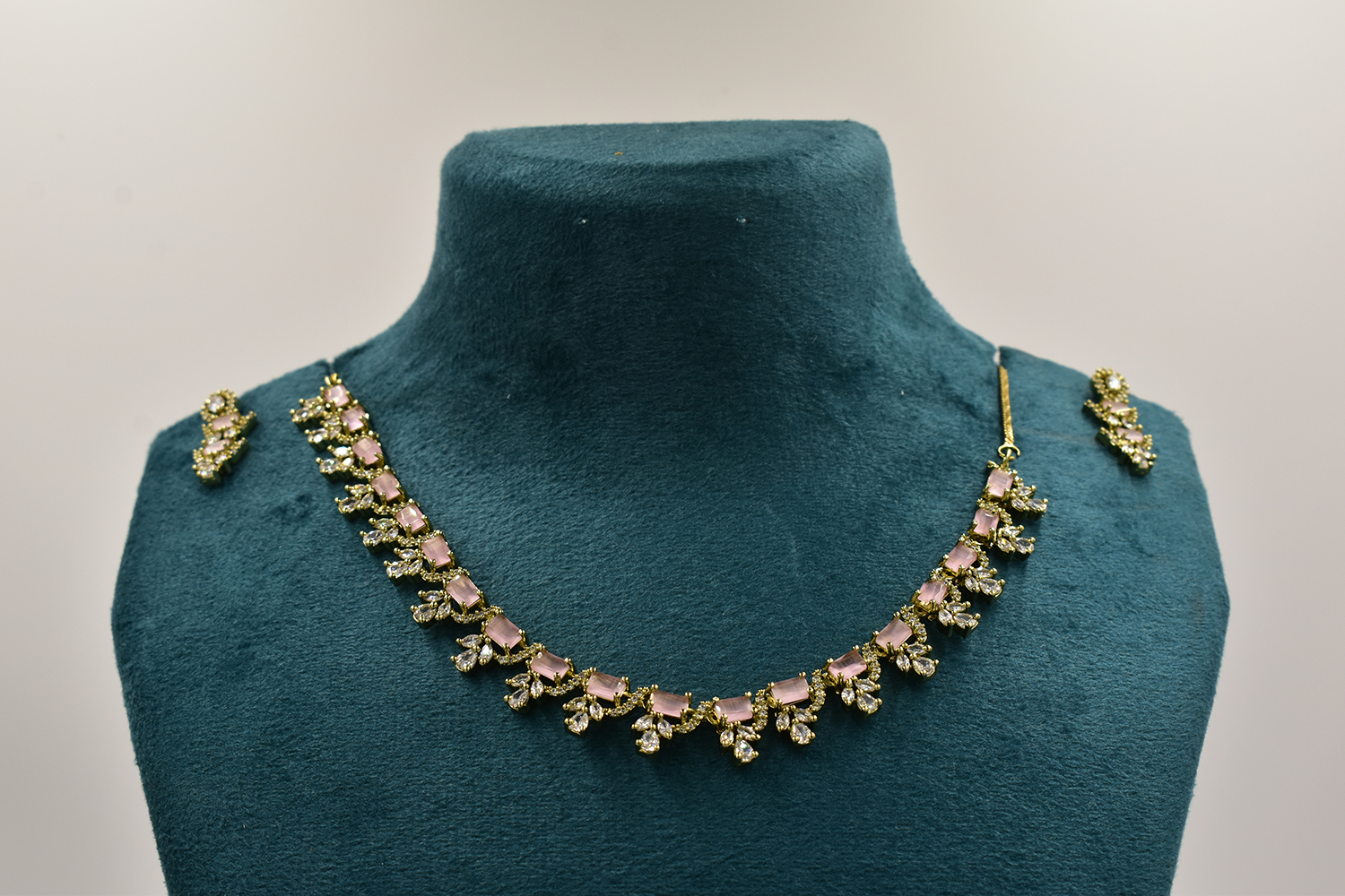 Rose blush emerald-cut set